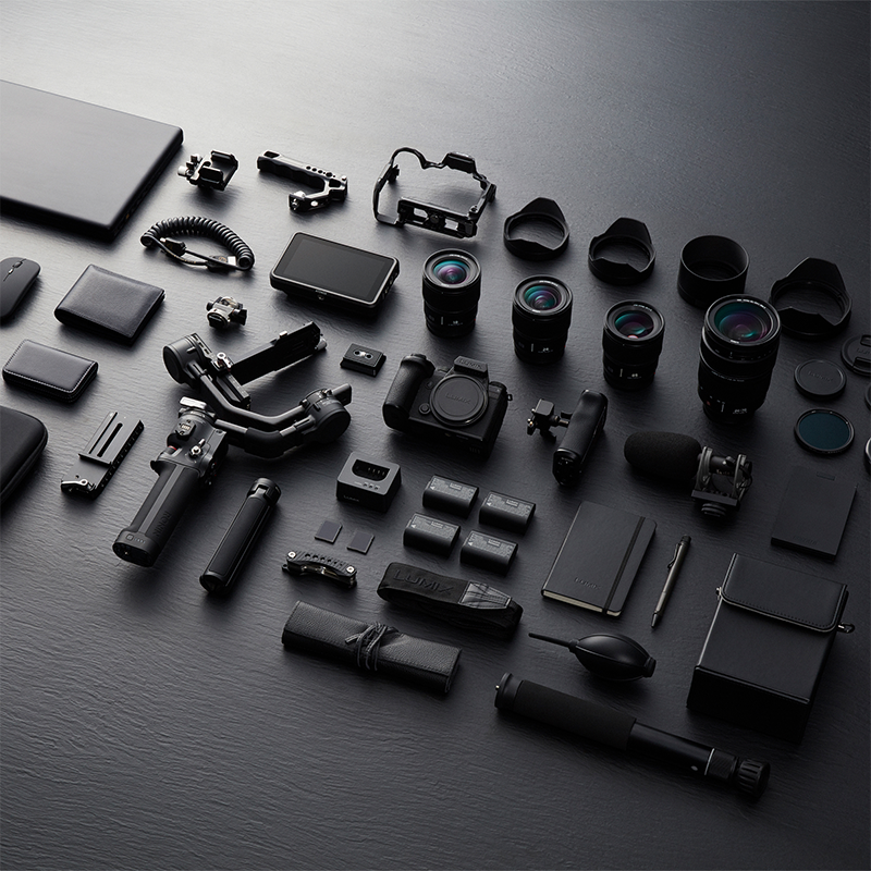 lumix-2023-s5m2x-feature-3-221216.png
