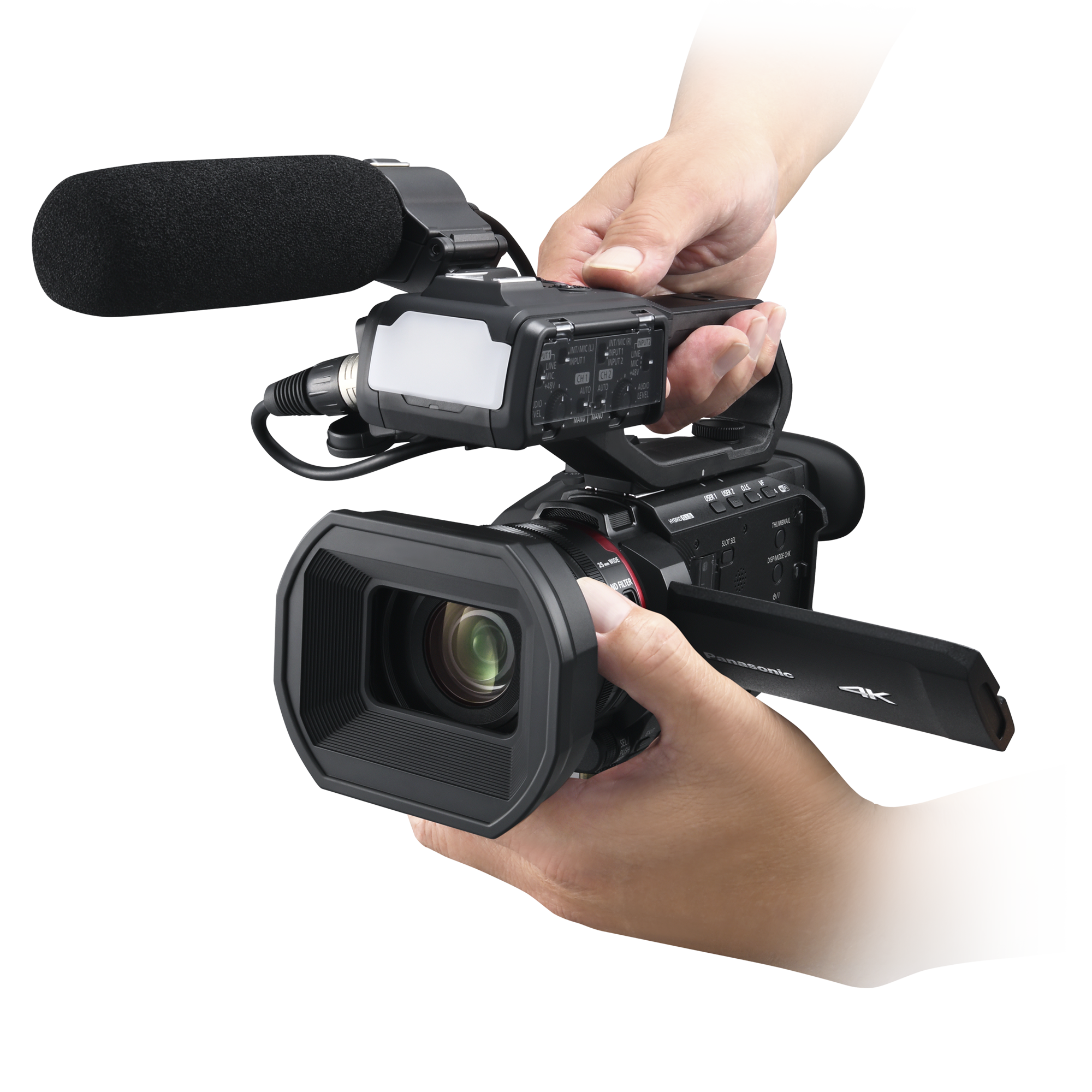 緊湊型 4K 60p 攝像機，專為導演打造
