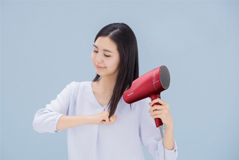 “納諾怡”吹風機EH-NA9F的五大產品特色